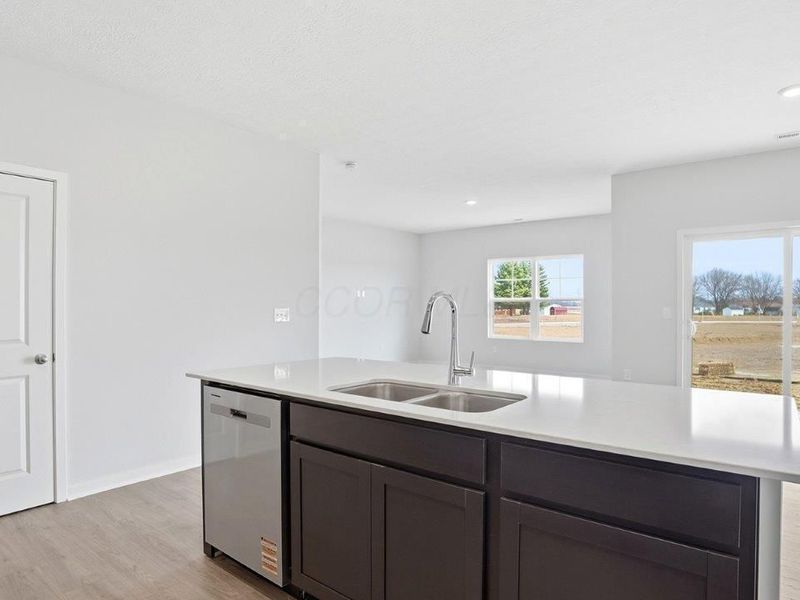 146 Brookside Drive, Jeffersonville, OH 43128 Photo 9