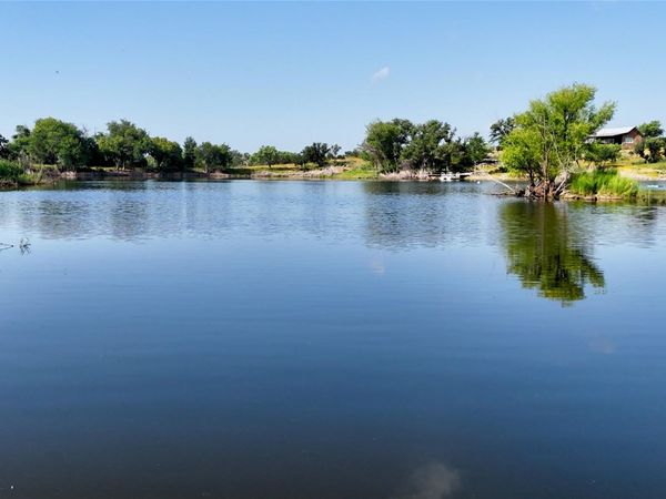 204 Lagitos LN, Llano, TX 78643