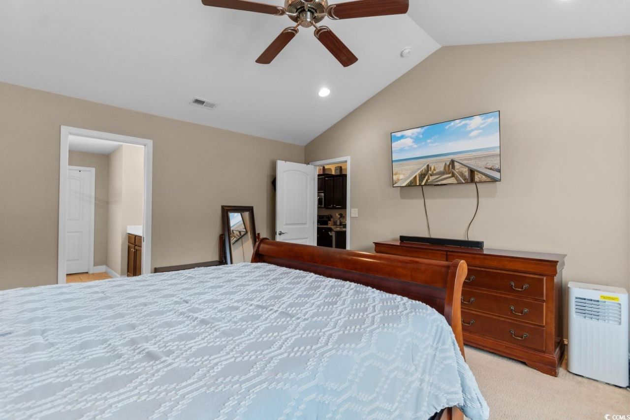 221 Avery Dr. Photo 12