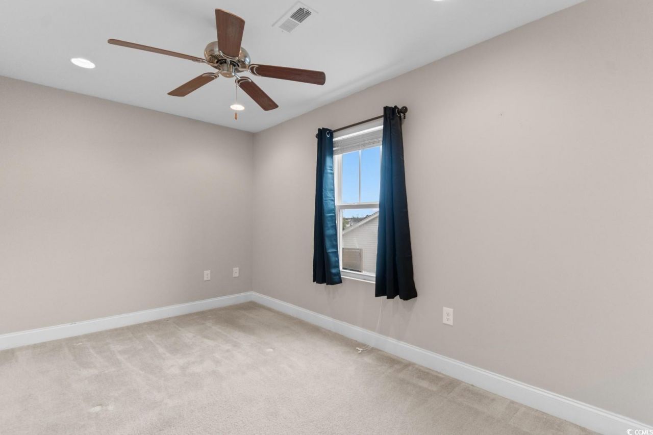 221 Avery Dr. Photo 19