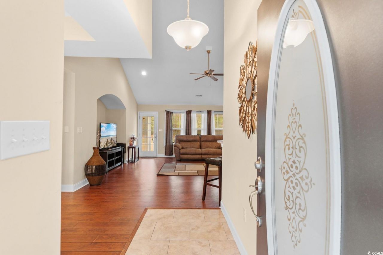 221 Avery Dr. Photo 2