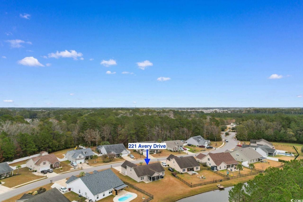 221 Avery Dr. Photo 30