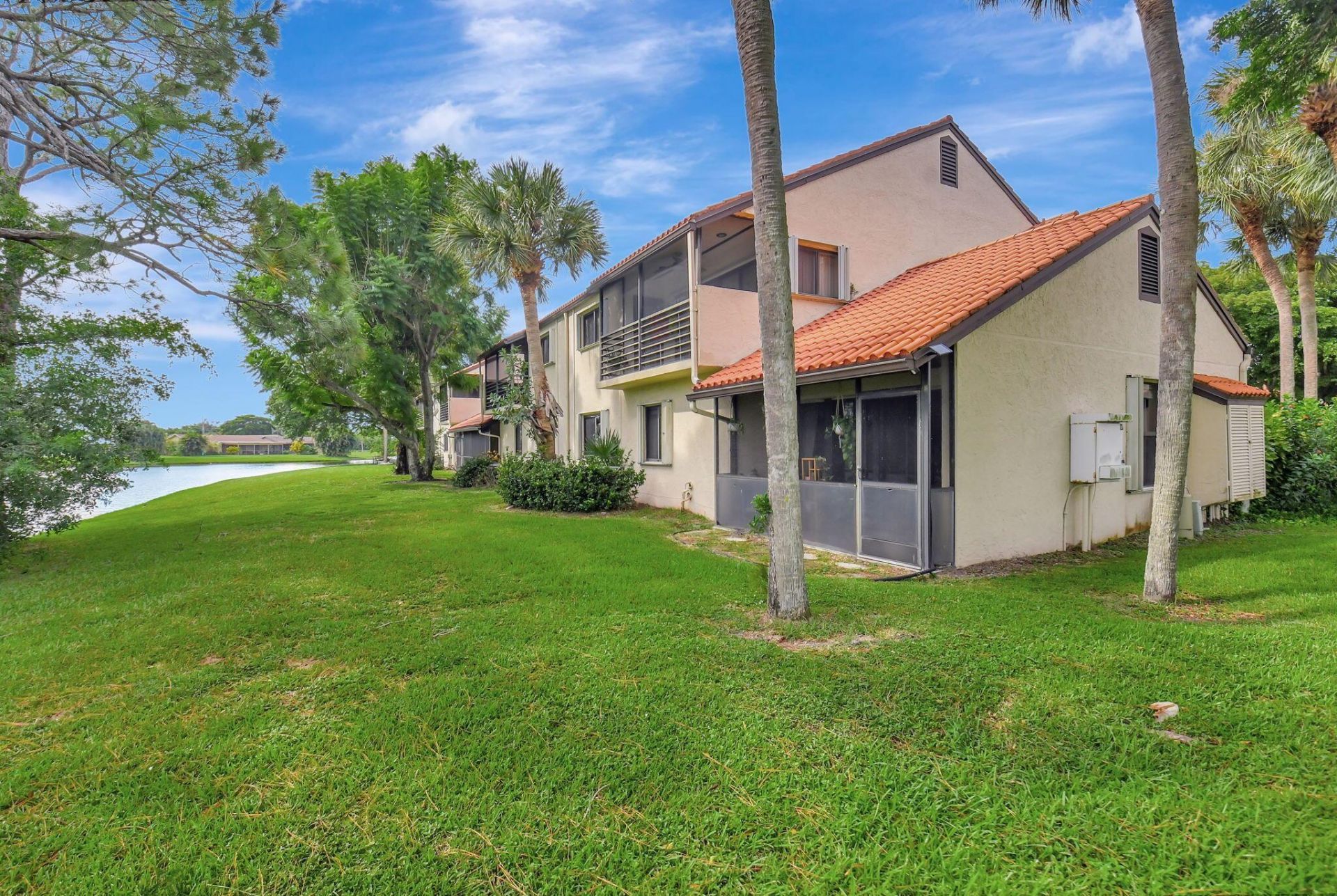 22 Via De Casas Sur, Unit 101, Boynton Beach, FL 33426 Photo