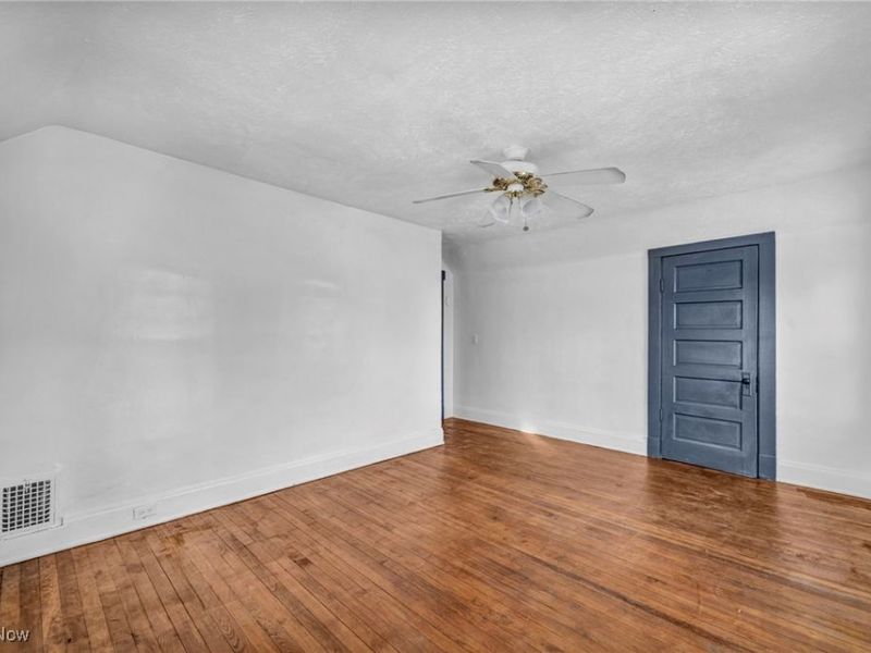 14208 Jenne Avenue, Cleveland, OH 44110 Photo 20
