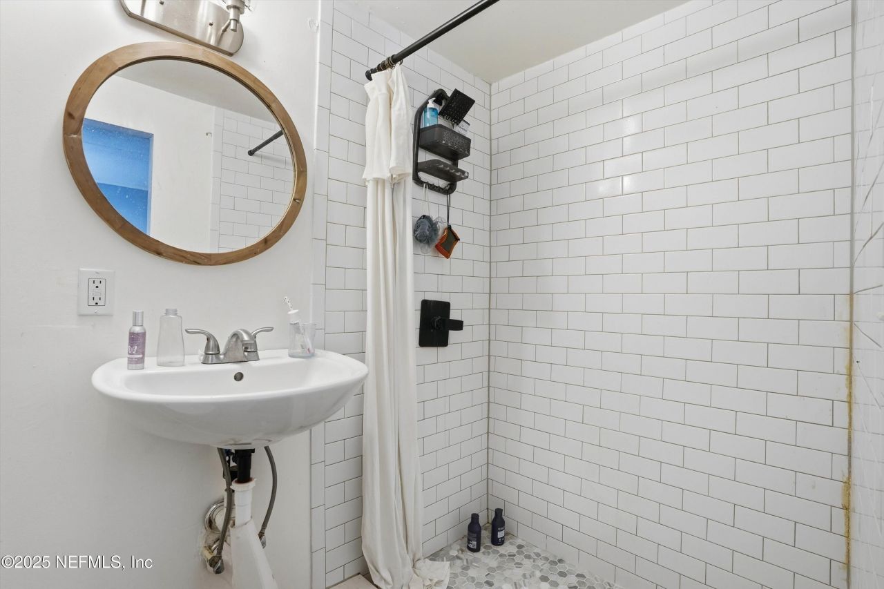 135 E 17th Street, Jacksonville, FL 32206 Photo