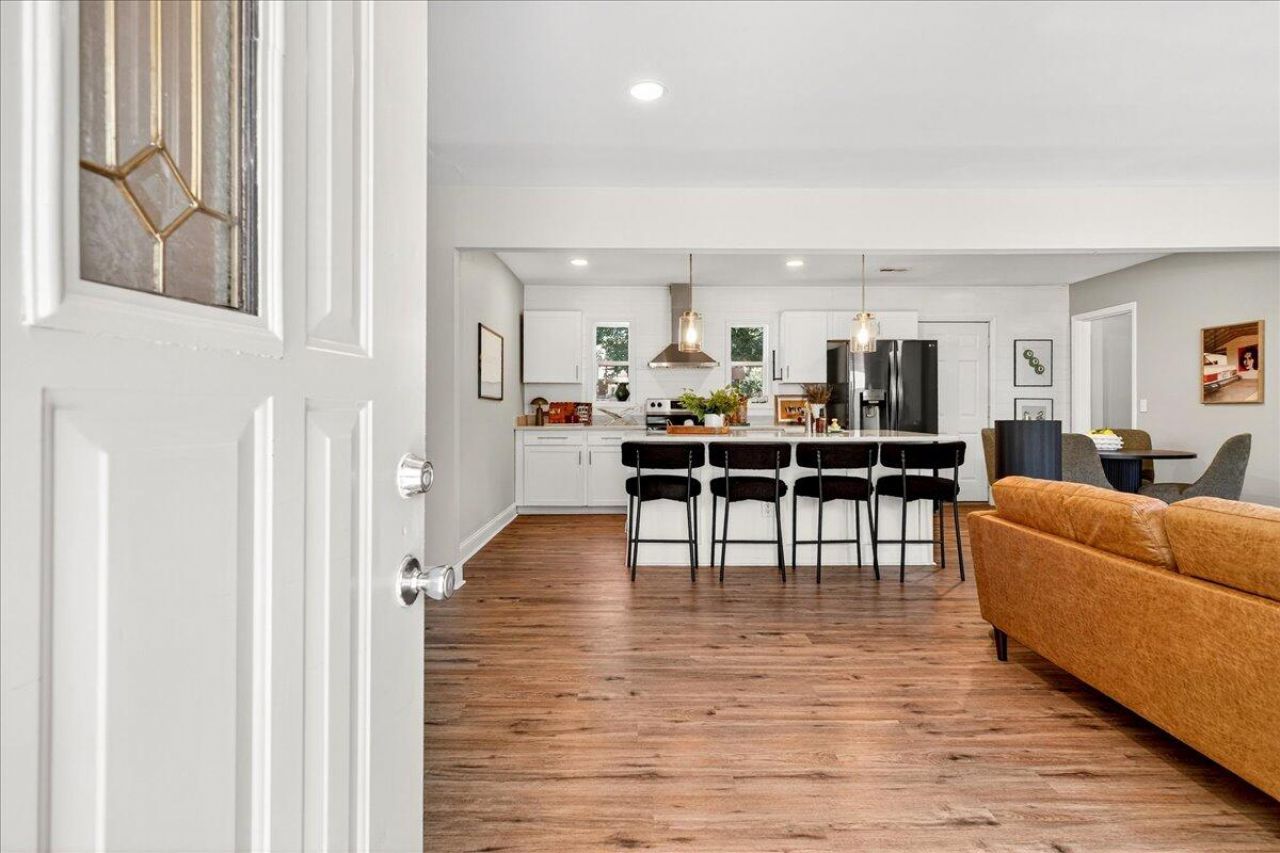 712 Longfellow Road Photo 10