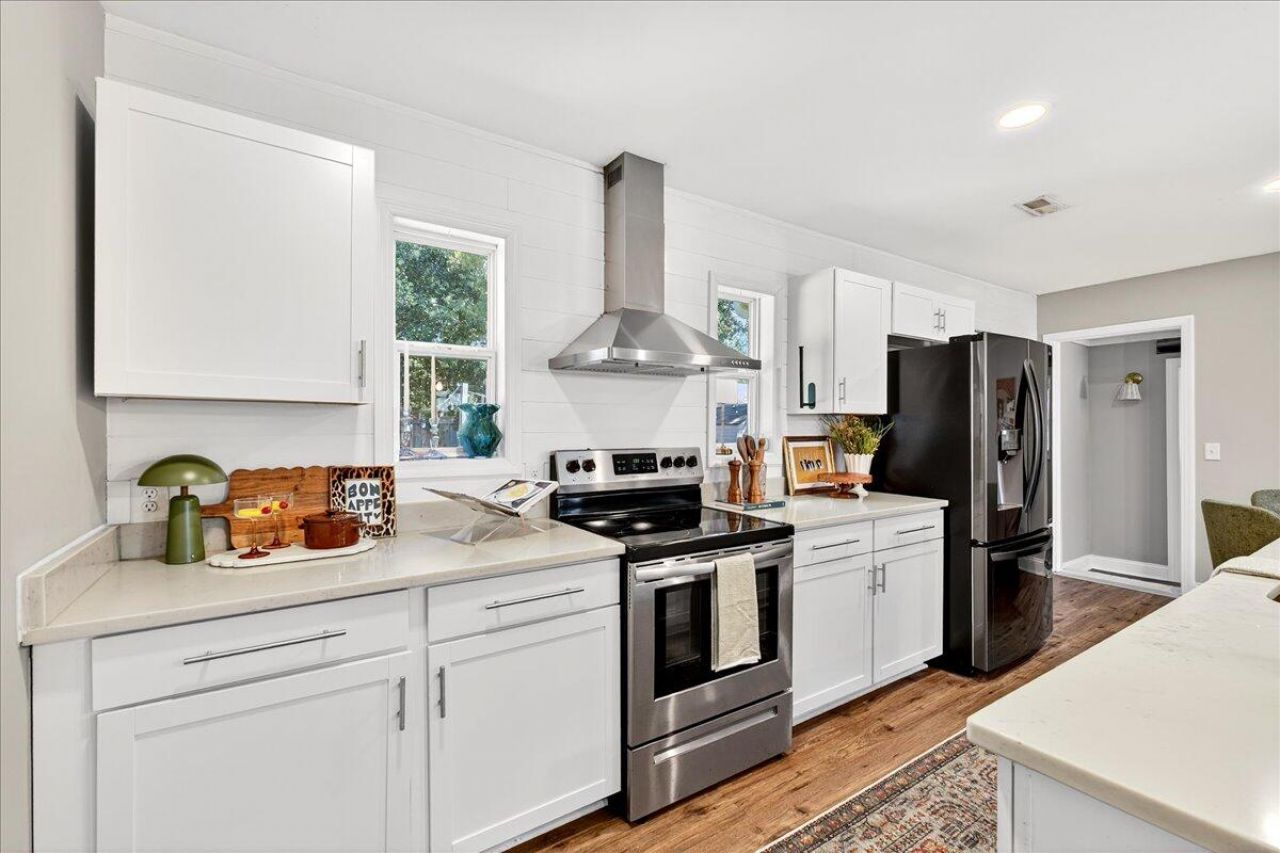 712 Longfellow Road Photo 14