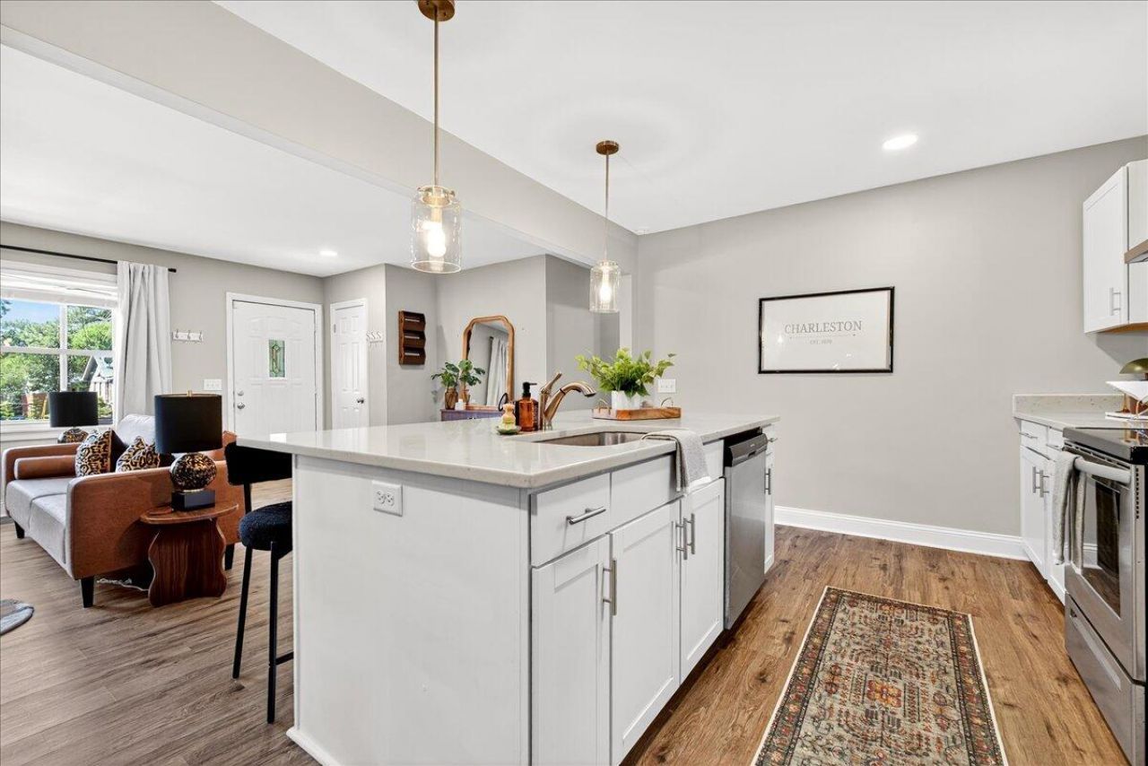 712 Longfellow Road Photo 15