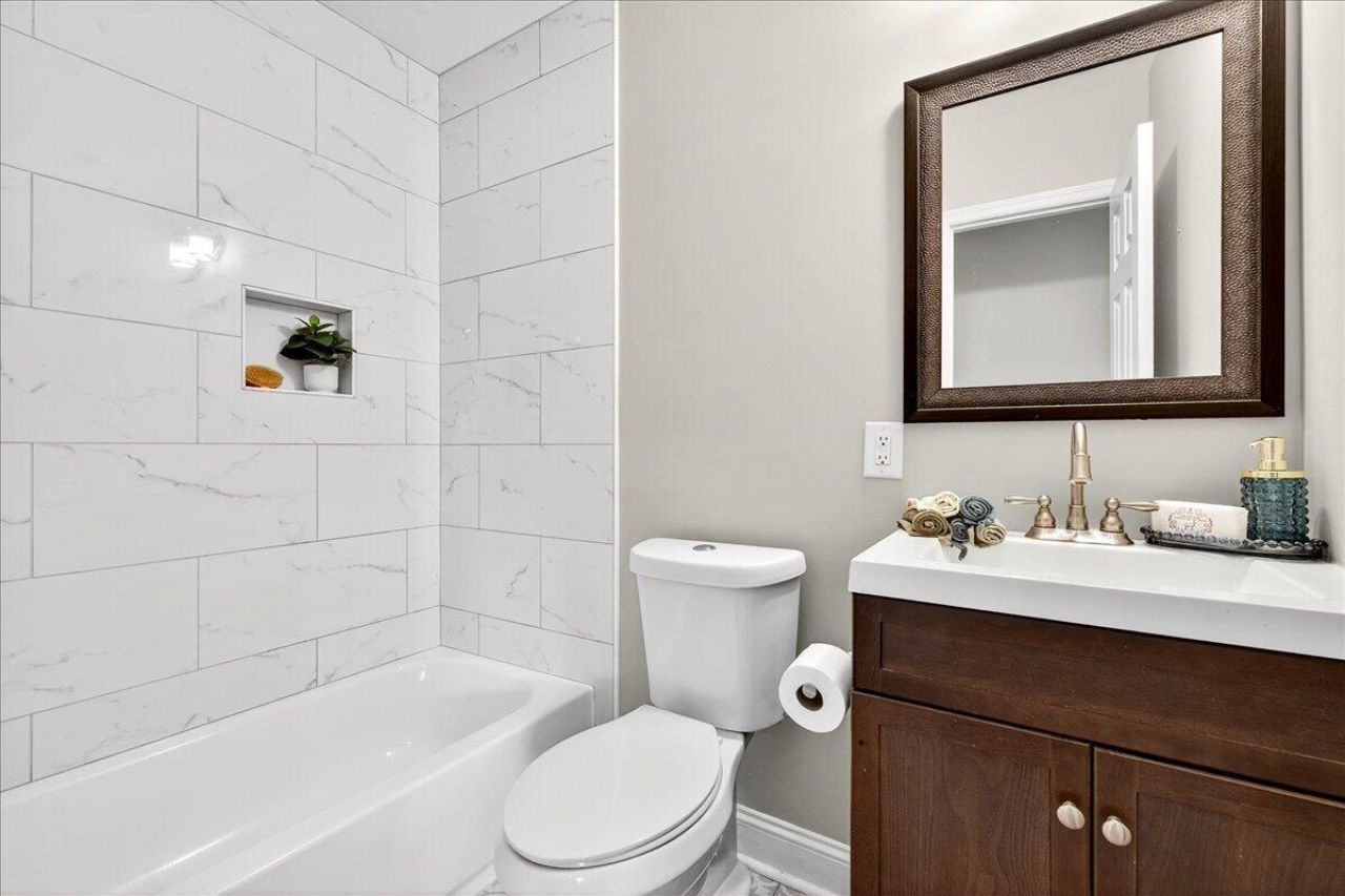 712 Longfellow Road Photo 22