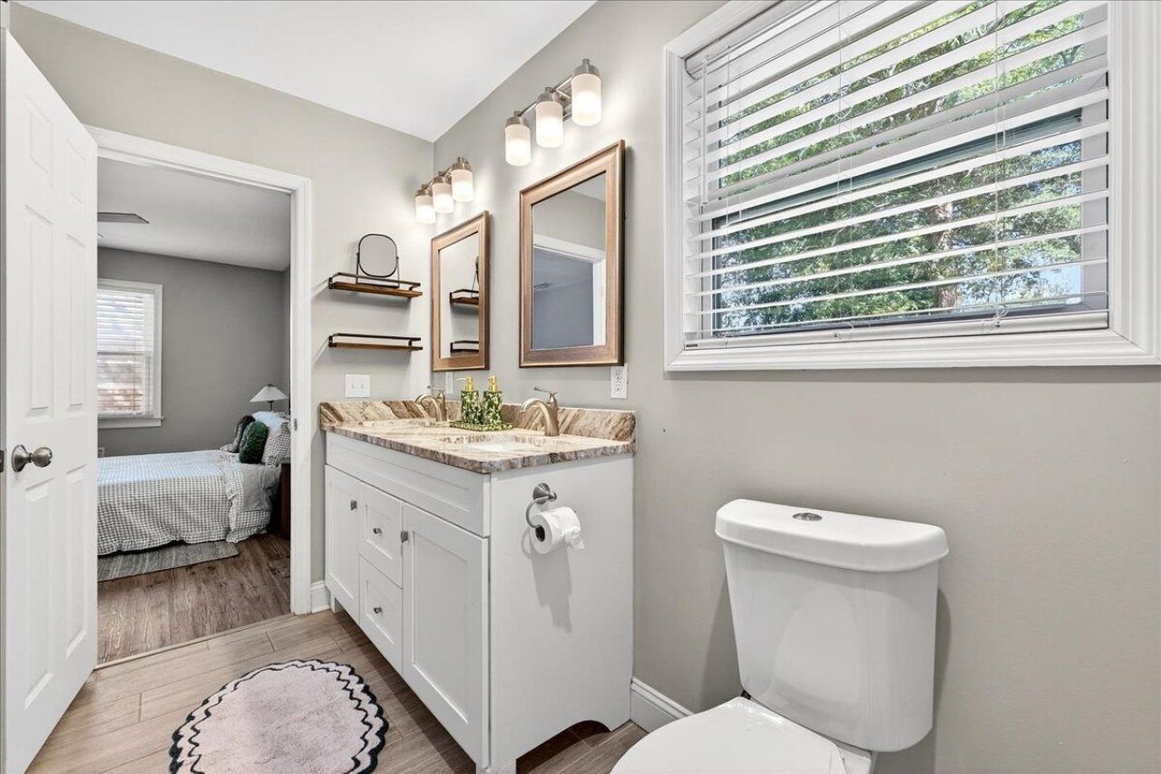 712 Longfellow Road Photo 26