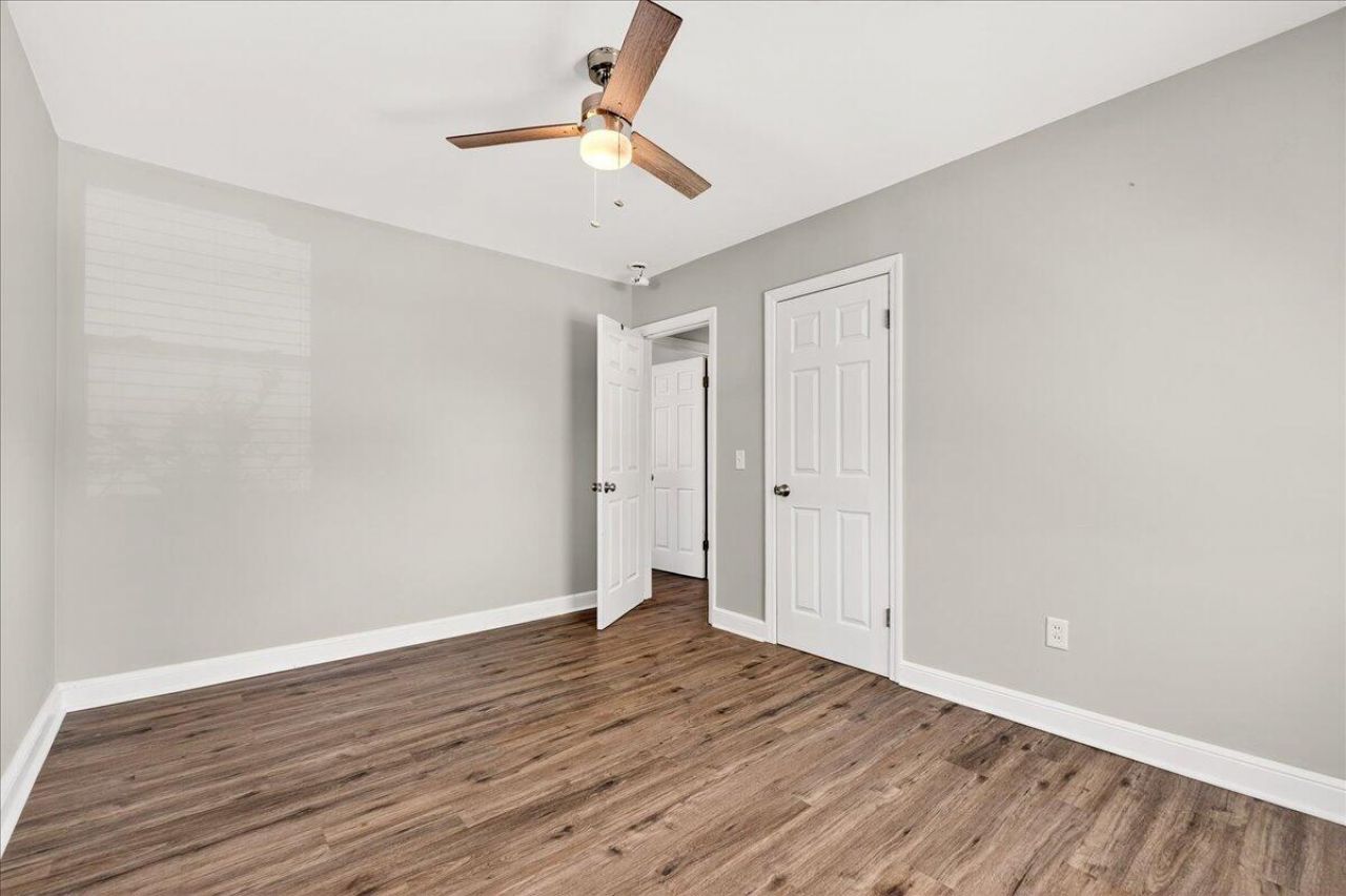 712 Longfellow Road Photo 30