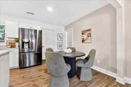 712 Longfellow Road photo 4