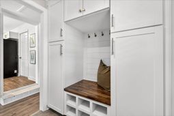 712 Longfellow Road photo 4