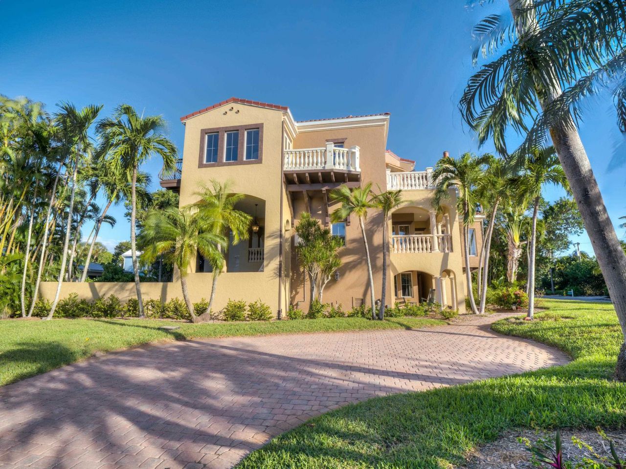 15160 Captiva Dr, Captiva, FL 33924 Photo