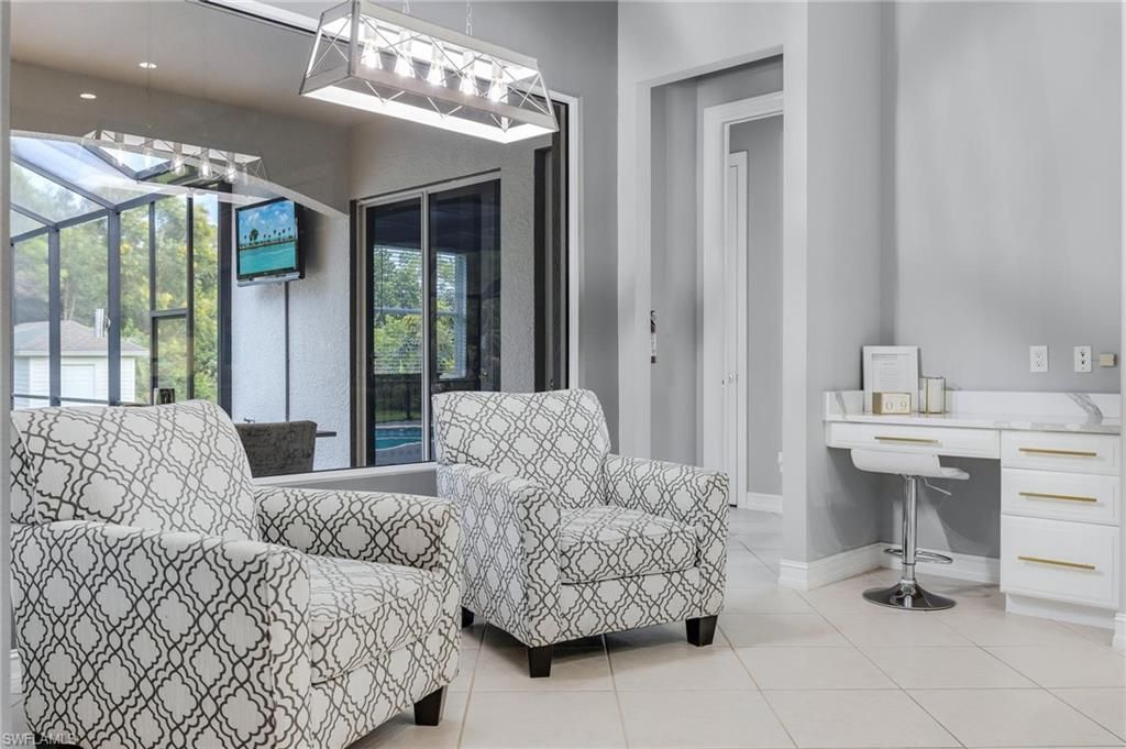 160 Logan Blvd S, Naples, FL 34119 Photo