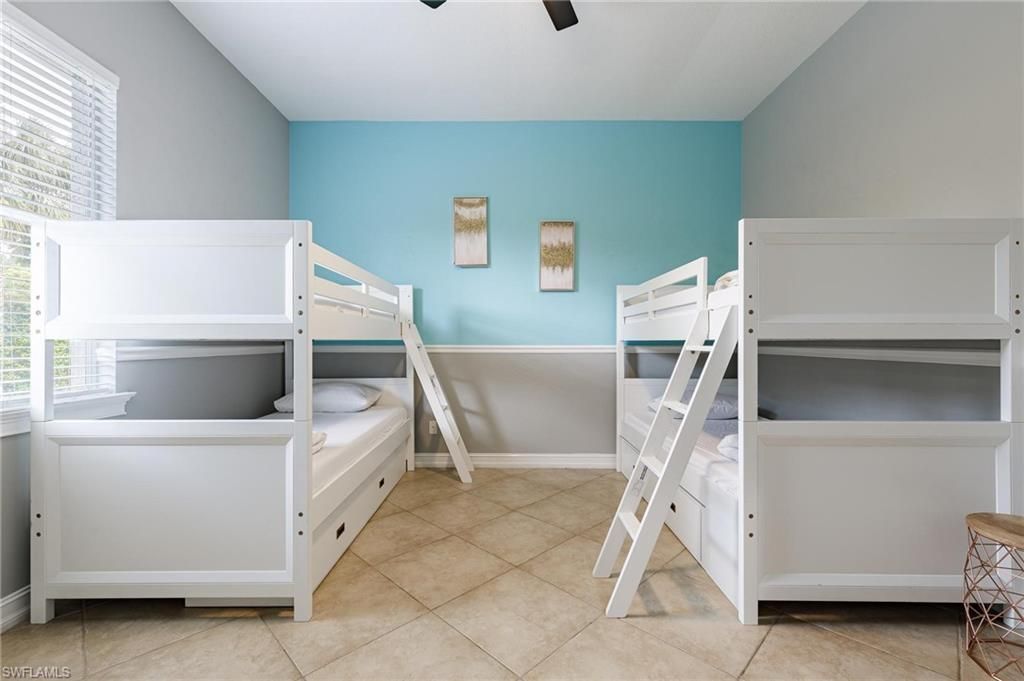 160 Logan Blvd S, Naples, FL 34119 Photo