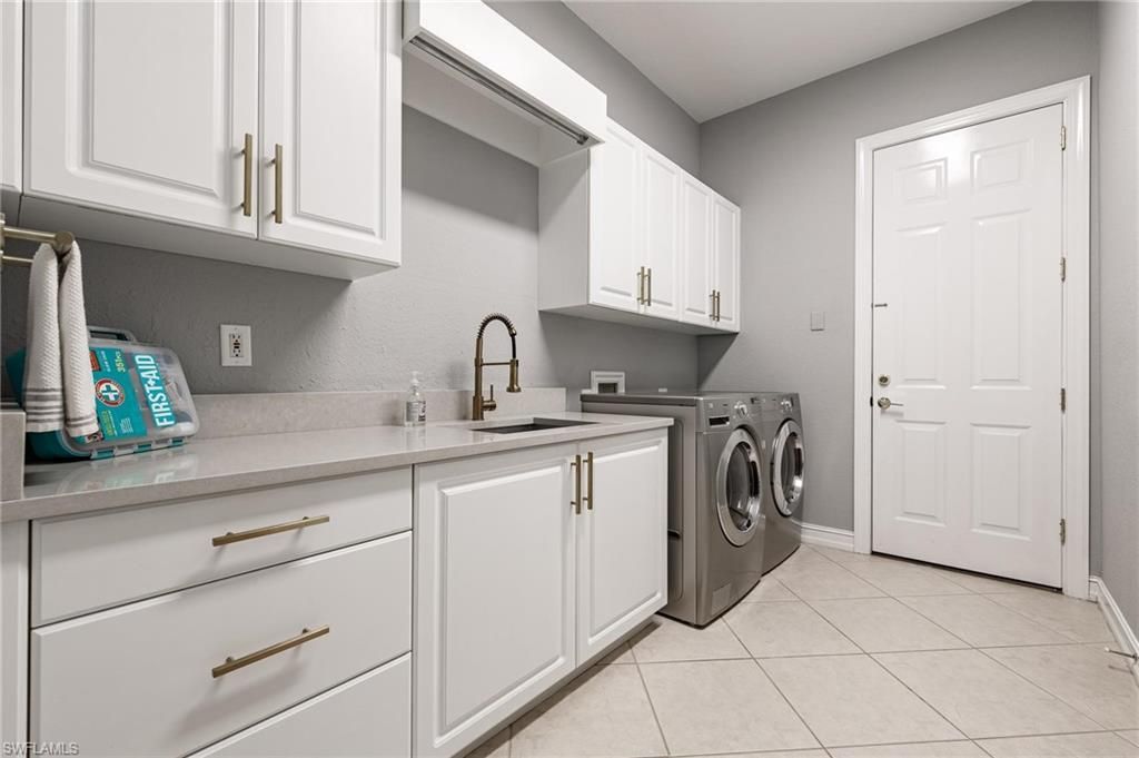 160 Logan Blvd S, Naples, FL 34119 Photo