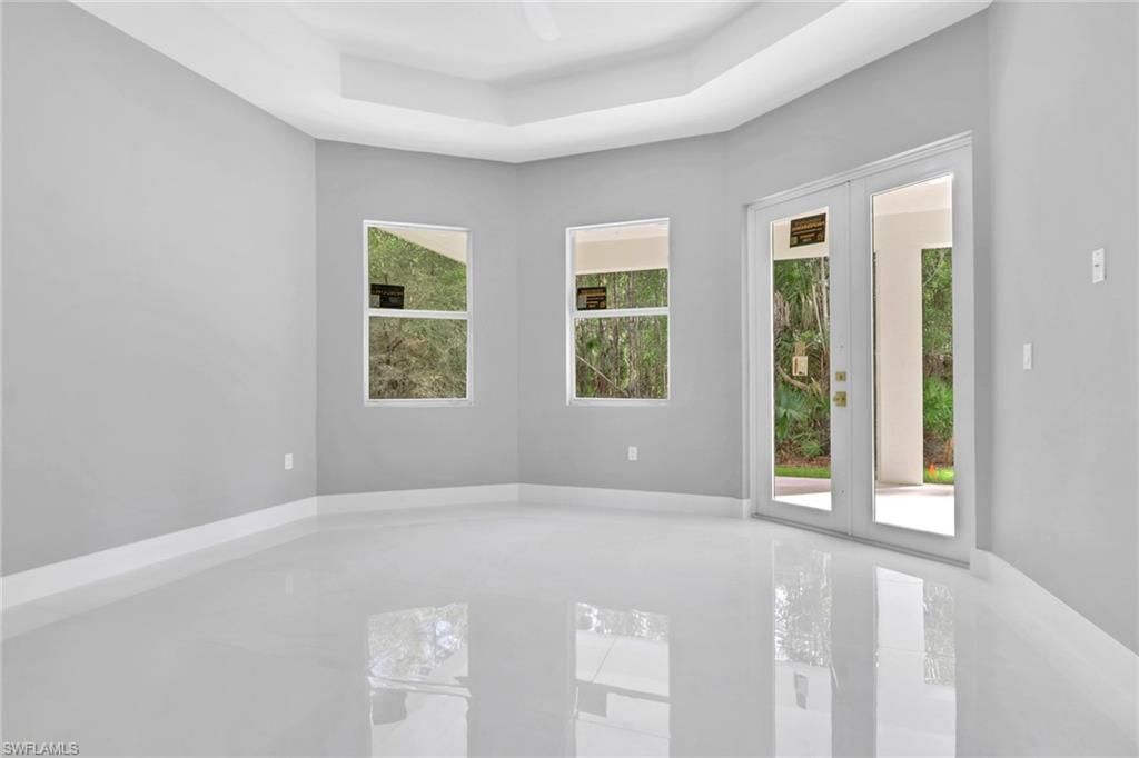 160 Logan Blvd S, Naples, FL 34119 Photo