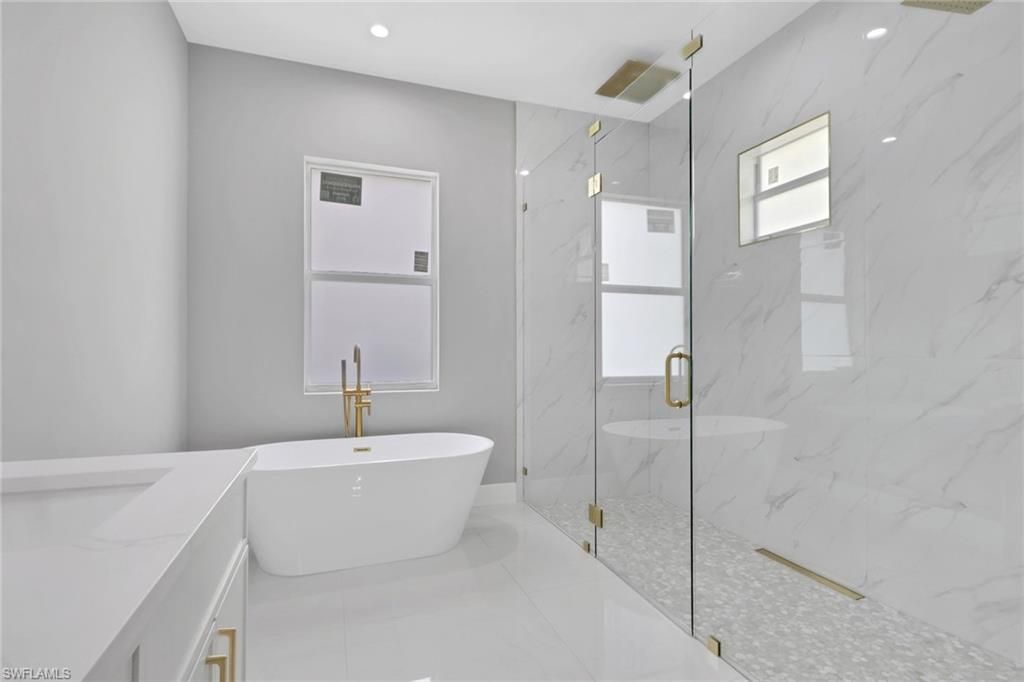 160 Logan Blvd S, Naples, FL 34119 Photo