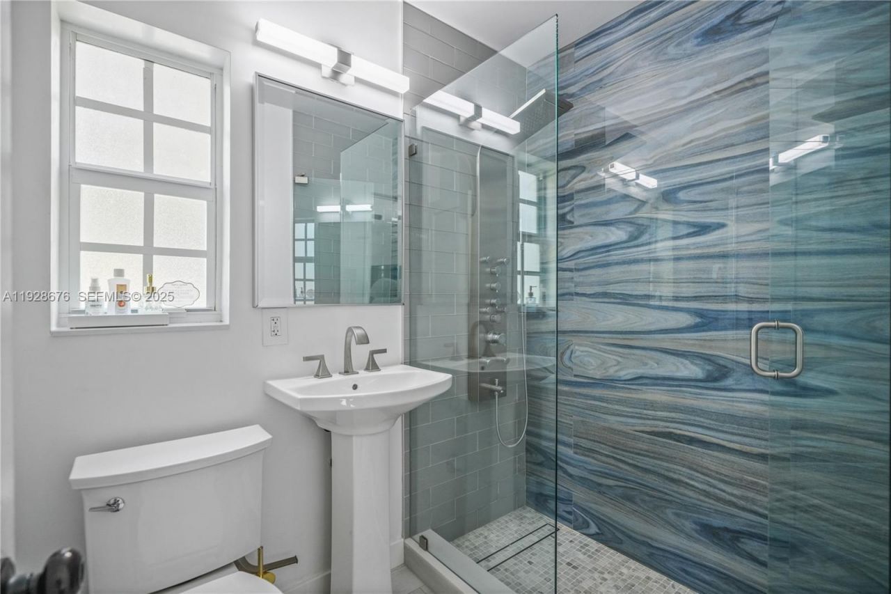 9500 N Miami Ave, Miami Shores, FL 33150 Photo