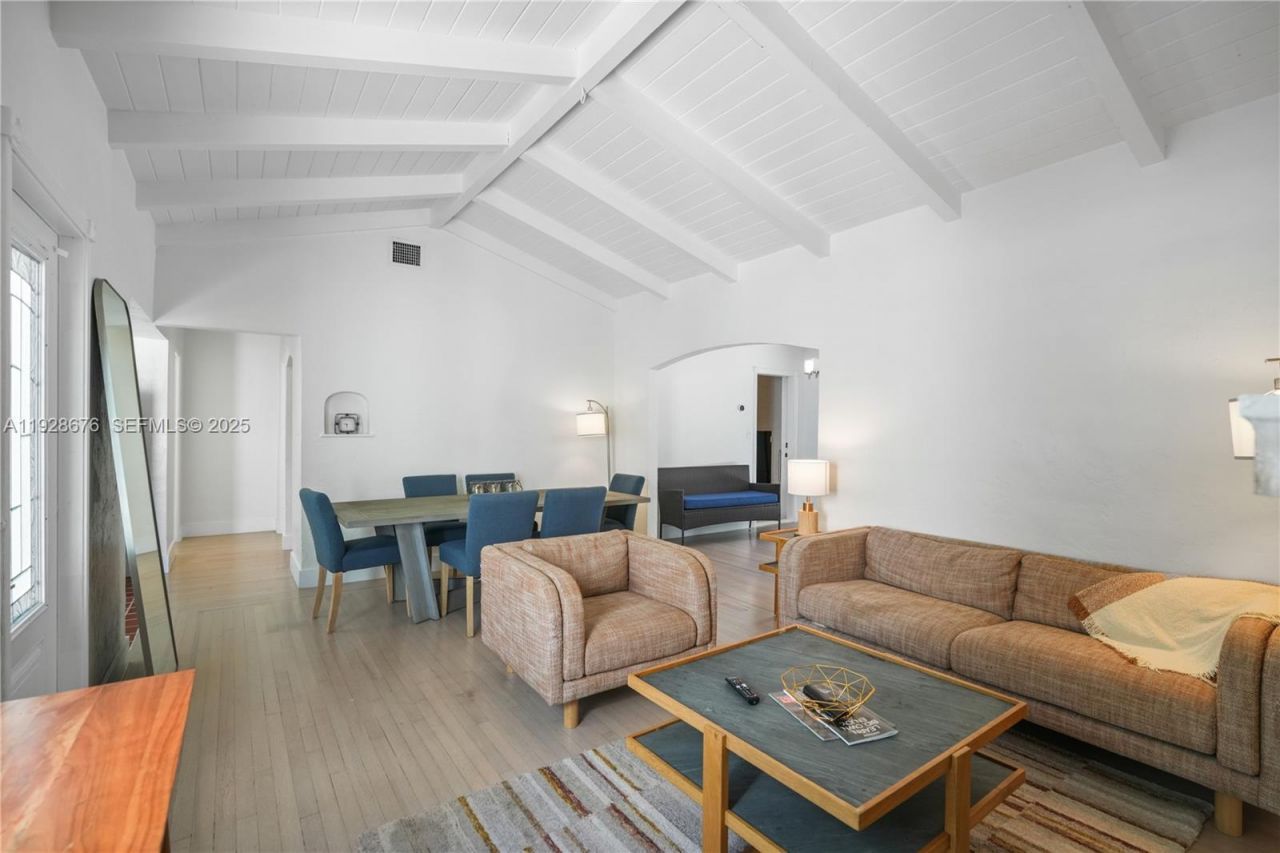 9500 N Miami Ave, Miami Shores, FL 33150 Photo