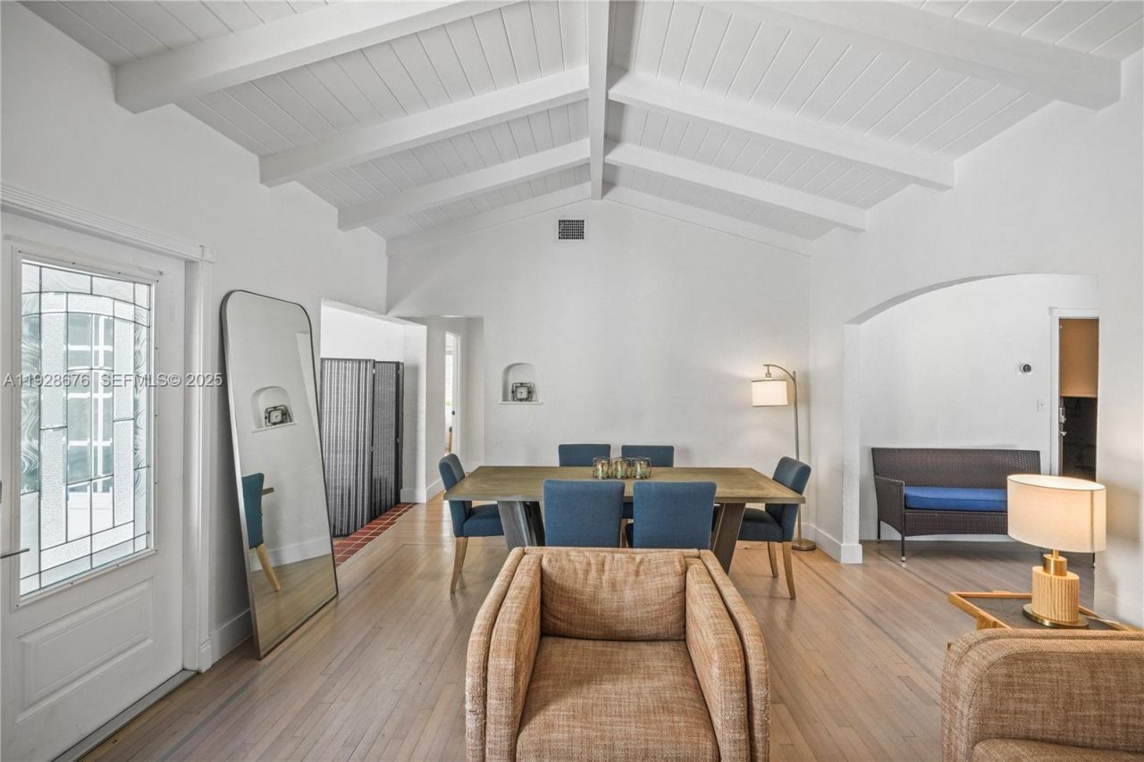 9500 N Miami Ave, Miami Shores, FL 33150 Photo