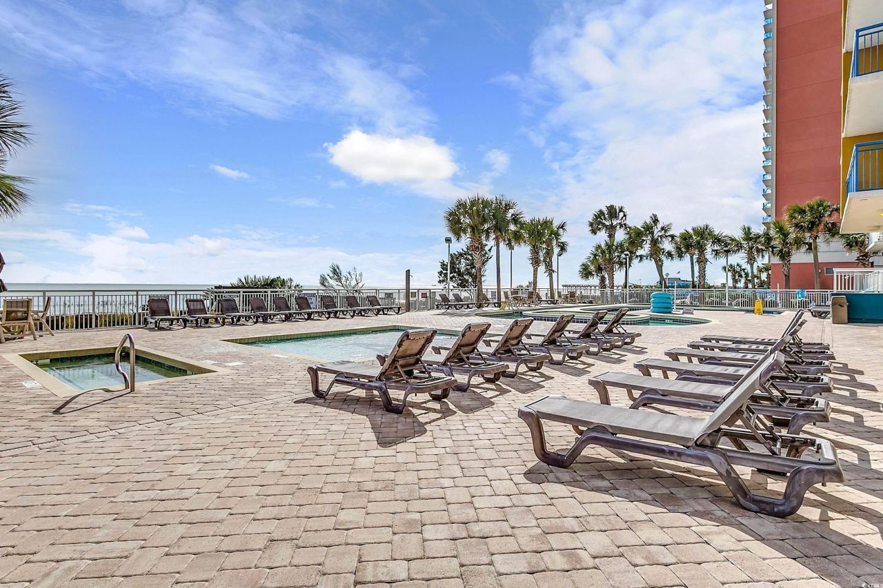 1700 N Ocean Blvd. Photo 16