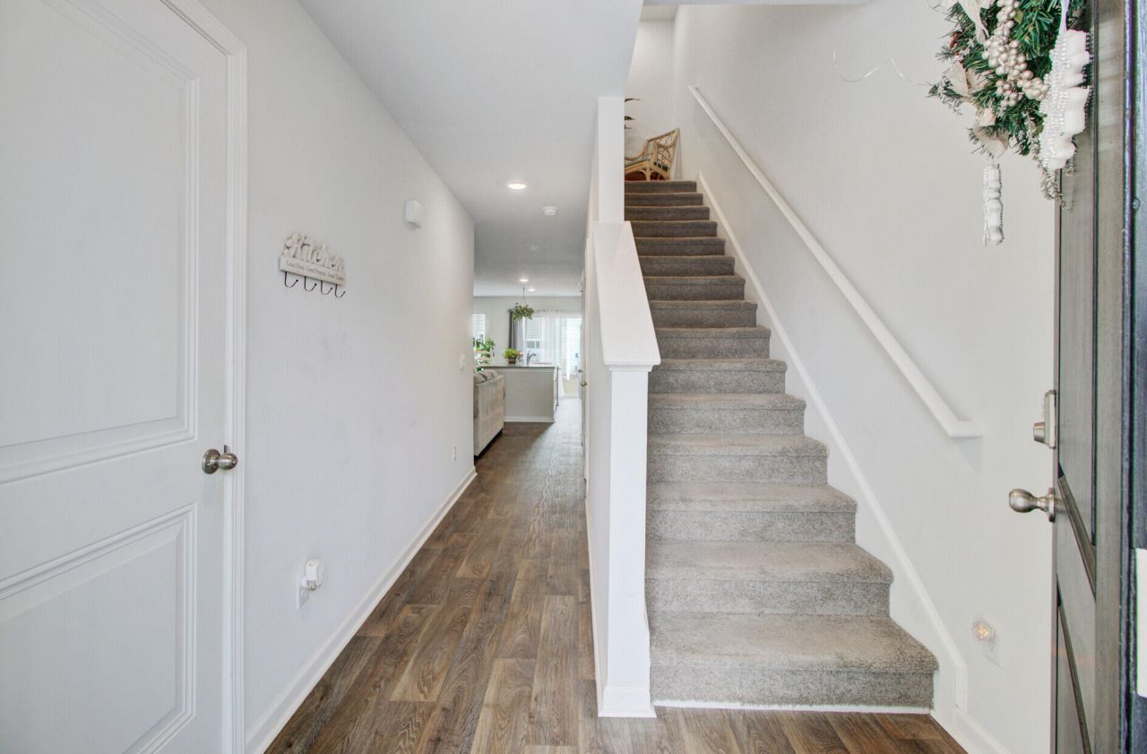245 Blue Haw Drive Photo 4