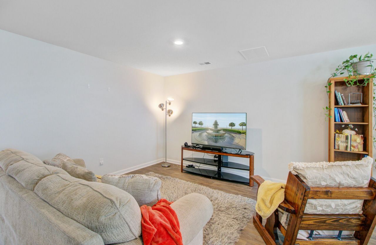 245 Blue Haw Drive Photo 6