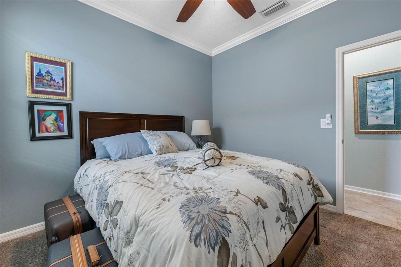 5513 Los Robles Court, Palmetto, FL 34221 Photo