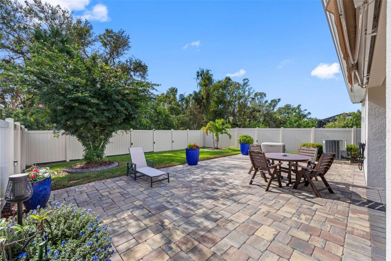 5513 Los Robles Court, Palmetto, FL 34221 Photo
