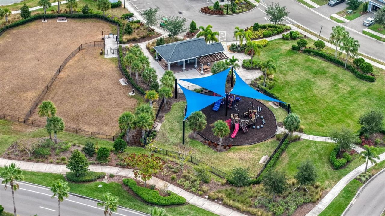 5513 Los Robles Court, Palmetto, FL 34221 Photo