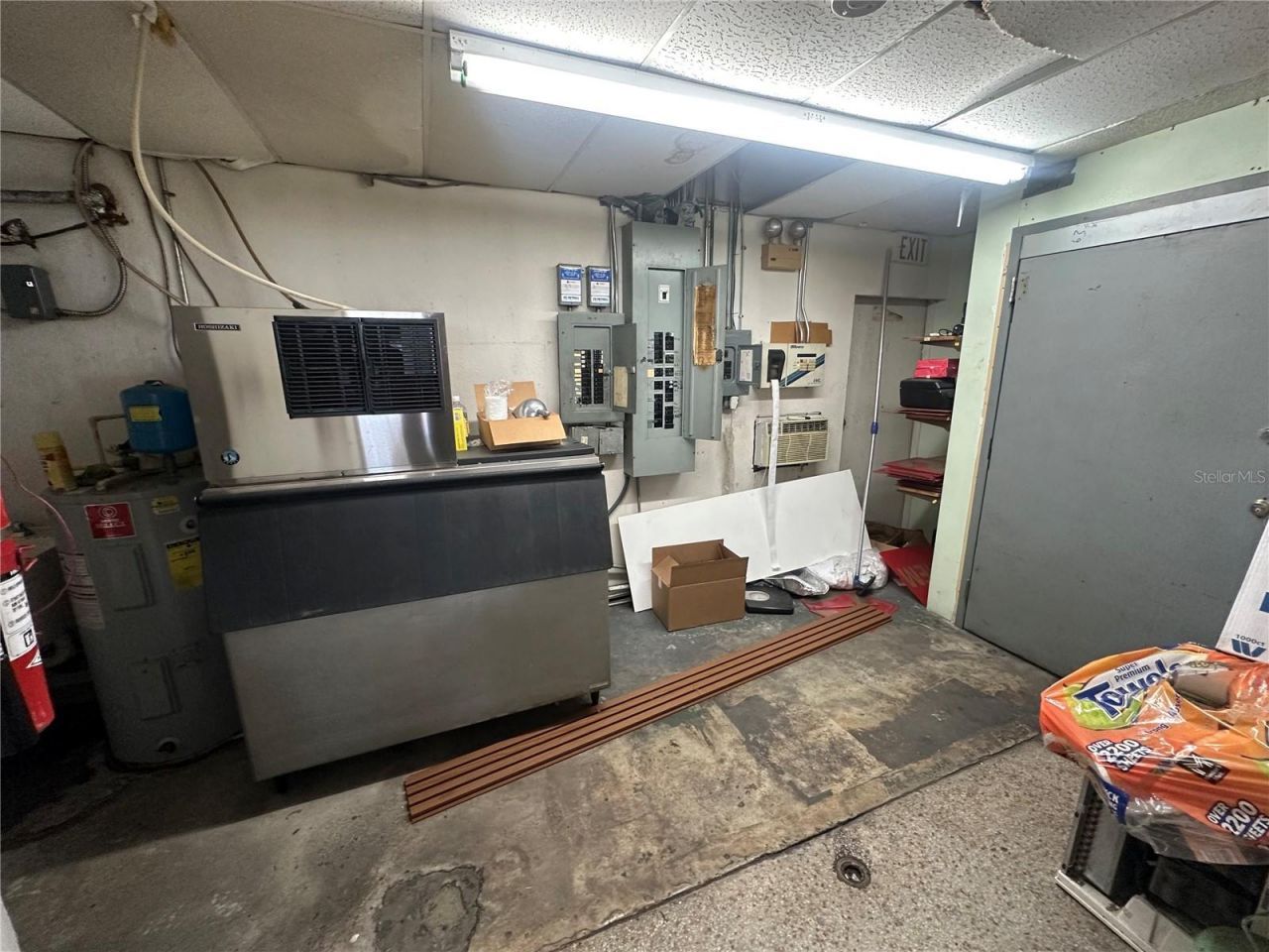 1345 Kathleen Road, Lakeland, FL 33805 Photo