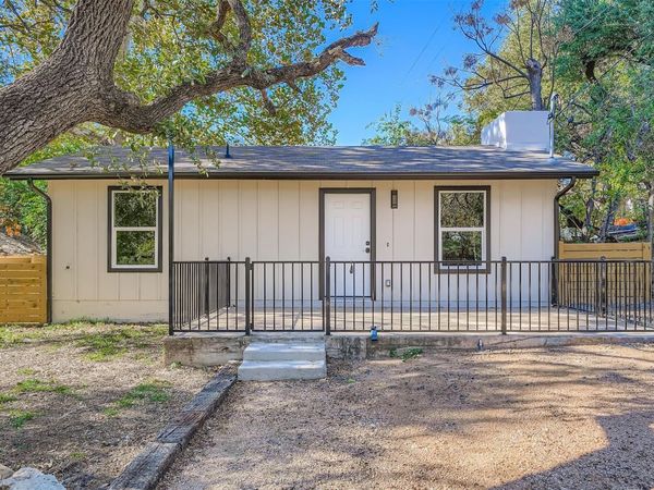 10710 Crestview DR, Jonestown, TX 78645