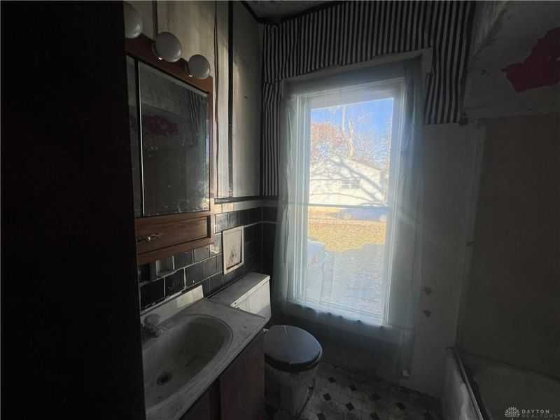 2035 Wesleyan Road, Dayton, OH 45406 Photo 10