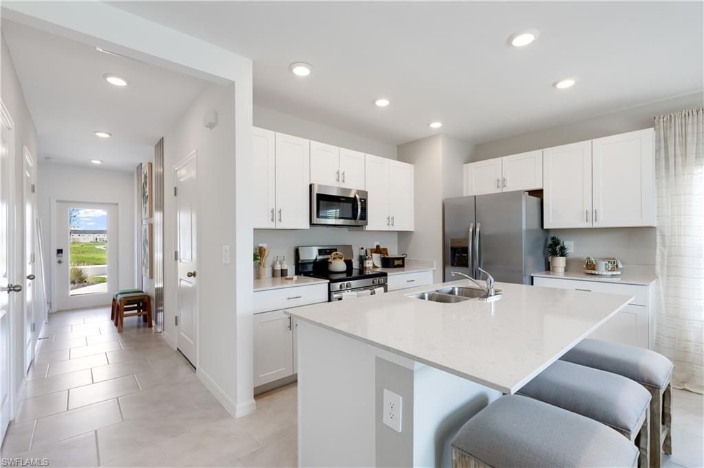 17534 Paradiso Way, North Fort Myers, FL 33917 Photo