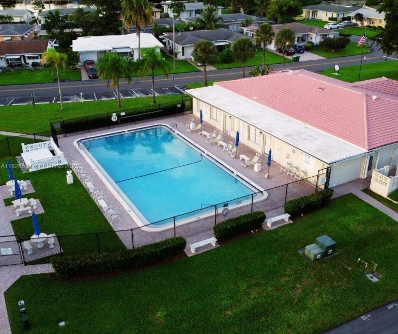 5709 NW 64th Way, Tamarac, FL 33321 Photo