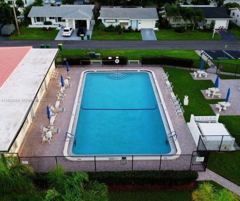 5709 NW 64th Way, Tamarac, FL 33321 Photo