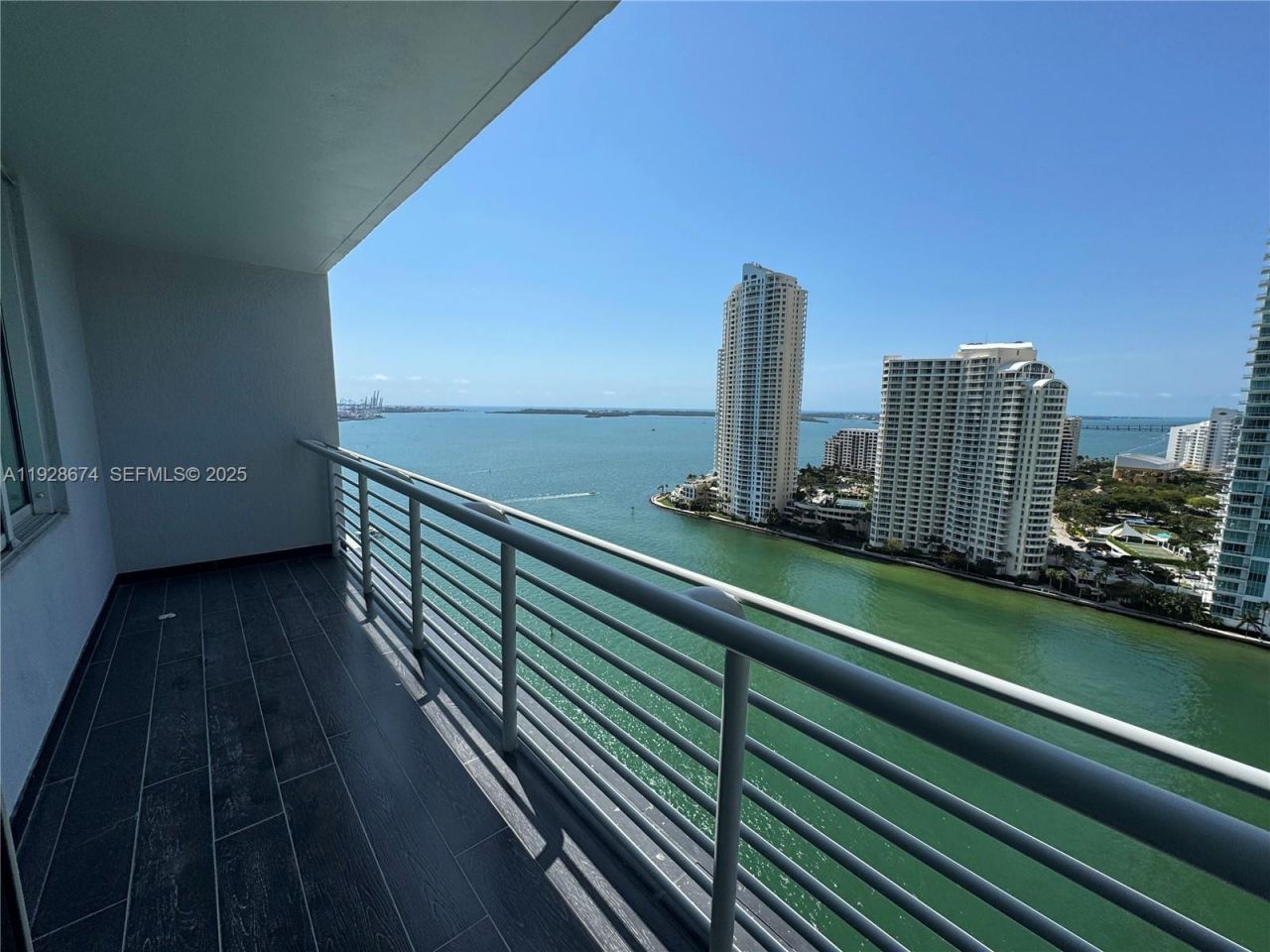 335 S Biscayne Blvd, Unit 2403, Miami, FL 33131 Photo