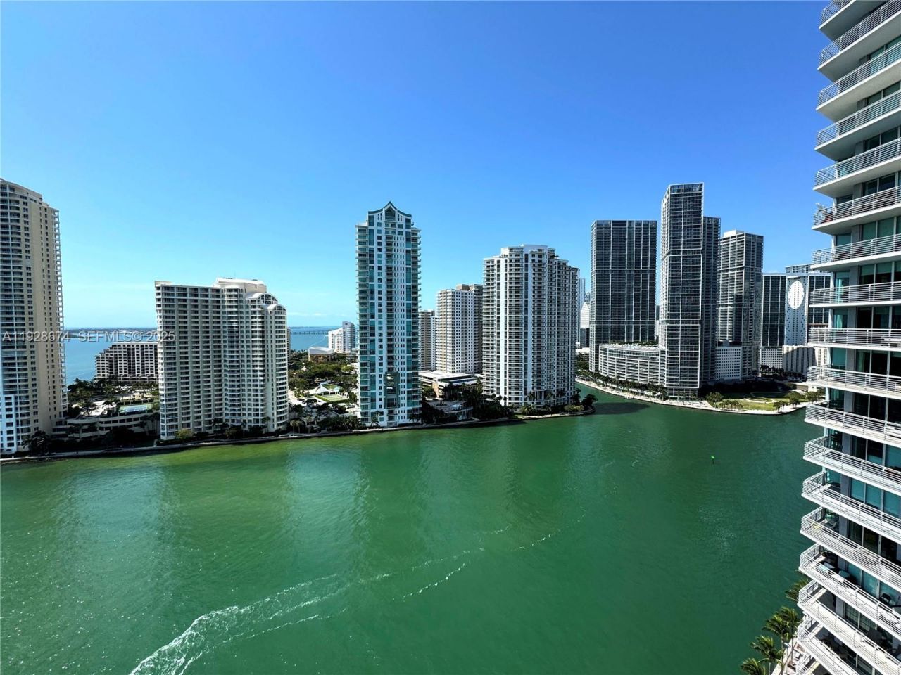 335 S Biscayne Blvd, Unit 2403, Miami, FL 33131 Photo
