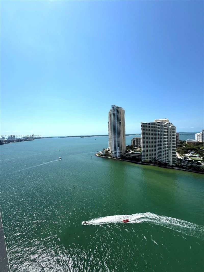 335 S Biscayne Blvd, Unit 2403, Miami, FL 33131 Photo