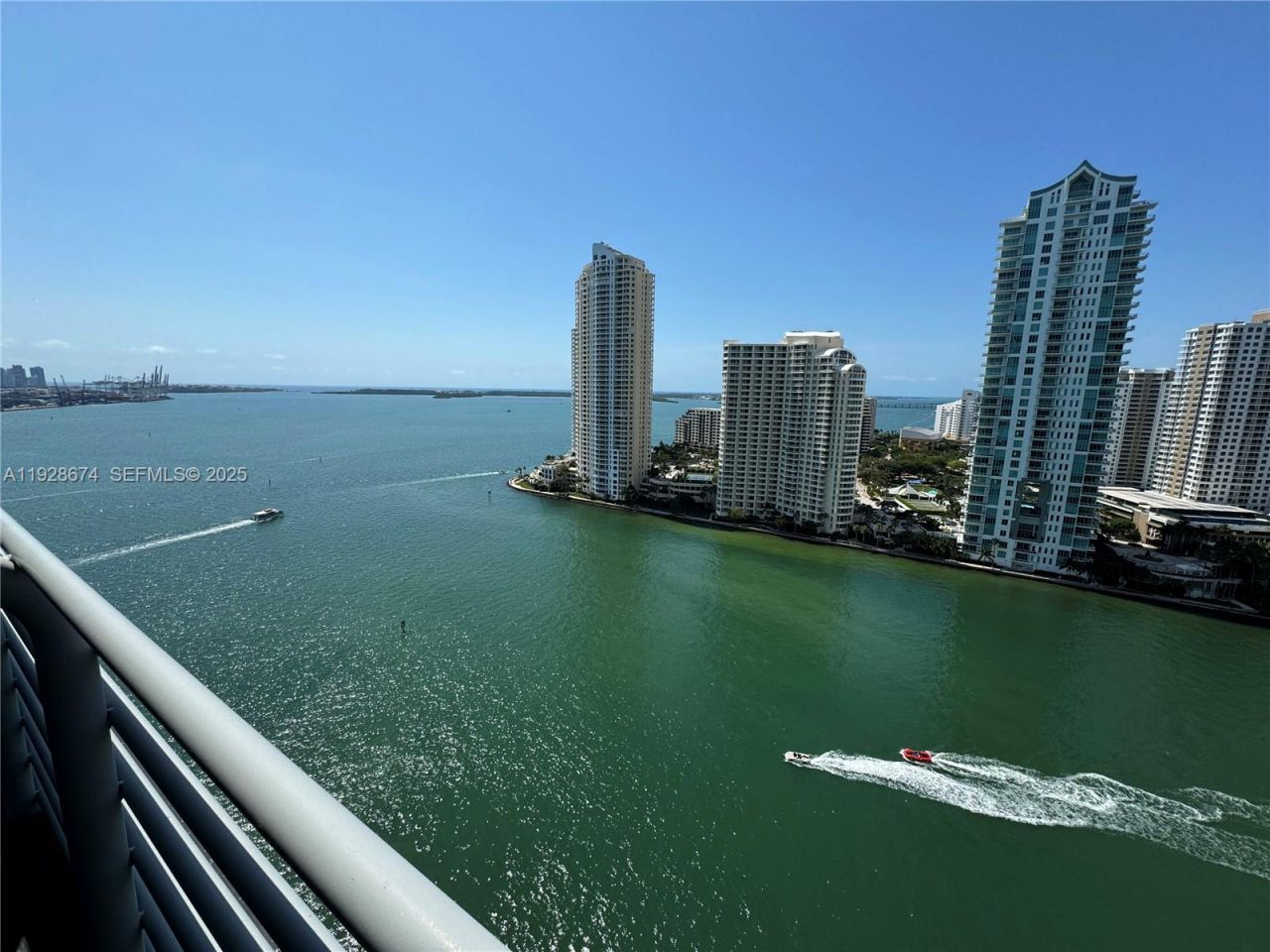 335 S Biscayne Blvd, Unit 2403, Miami, FL 33131 Photo
