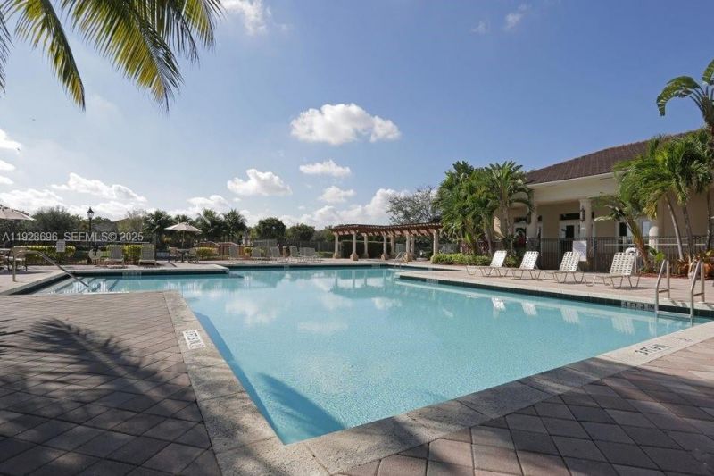 2406 Centergate Dr, Unit 201, Miramar, FL 33025 Photo