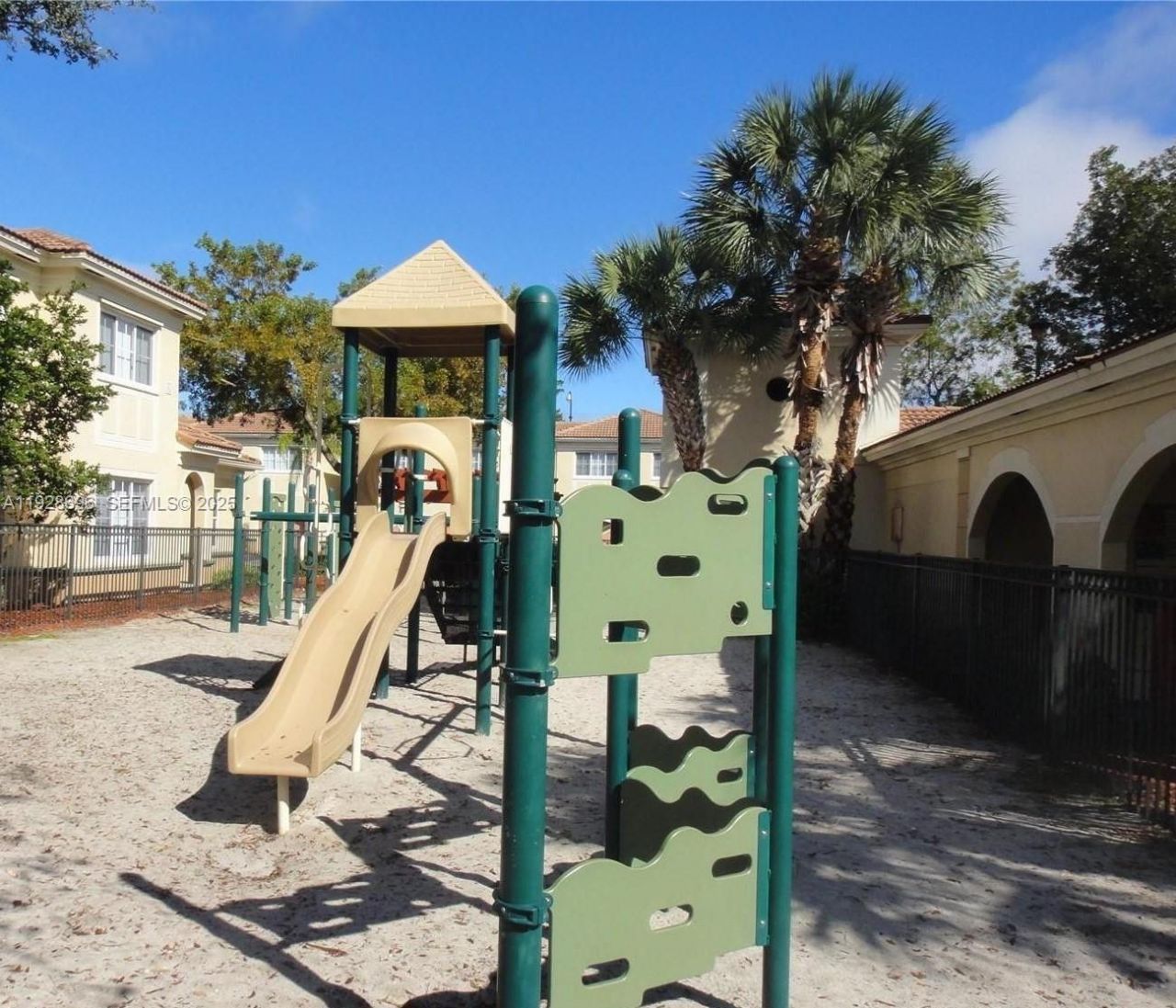 2406 Centergate Dr, Unit 201, Miramar, FL 33025 Photo