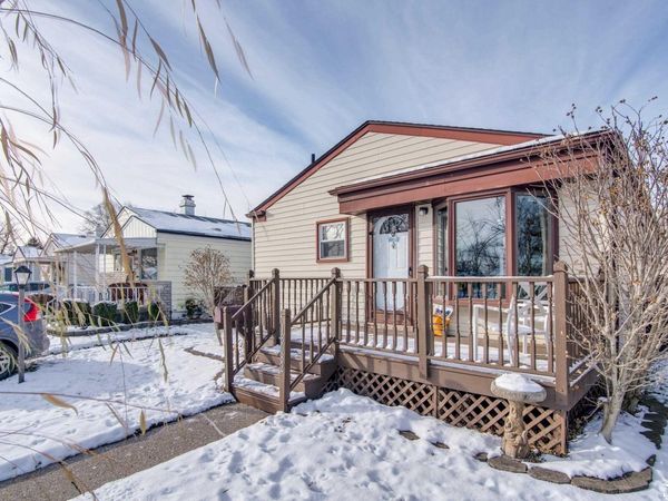 18082 Ray Street, Riverview, MI 00000