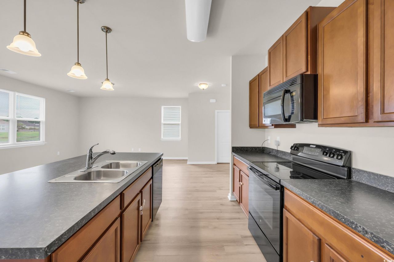 812 Hayes Point Circle Photo 13