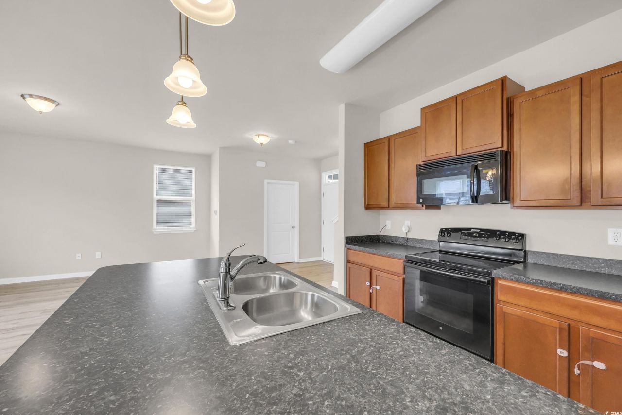 812 Hayes Point Circle Photo 15