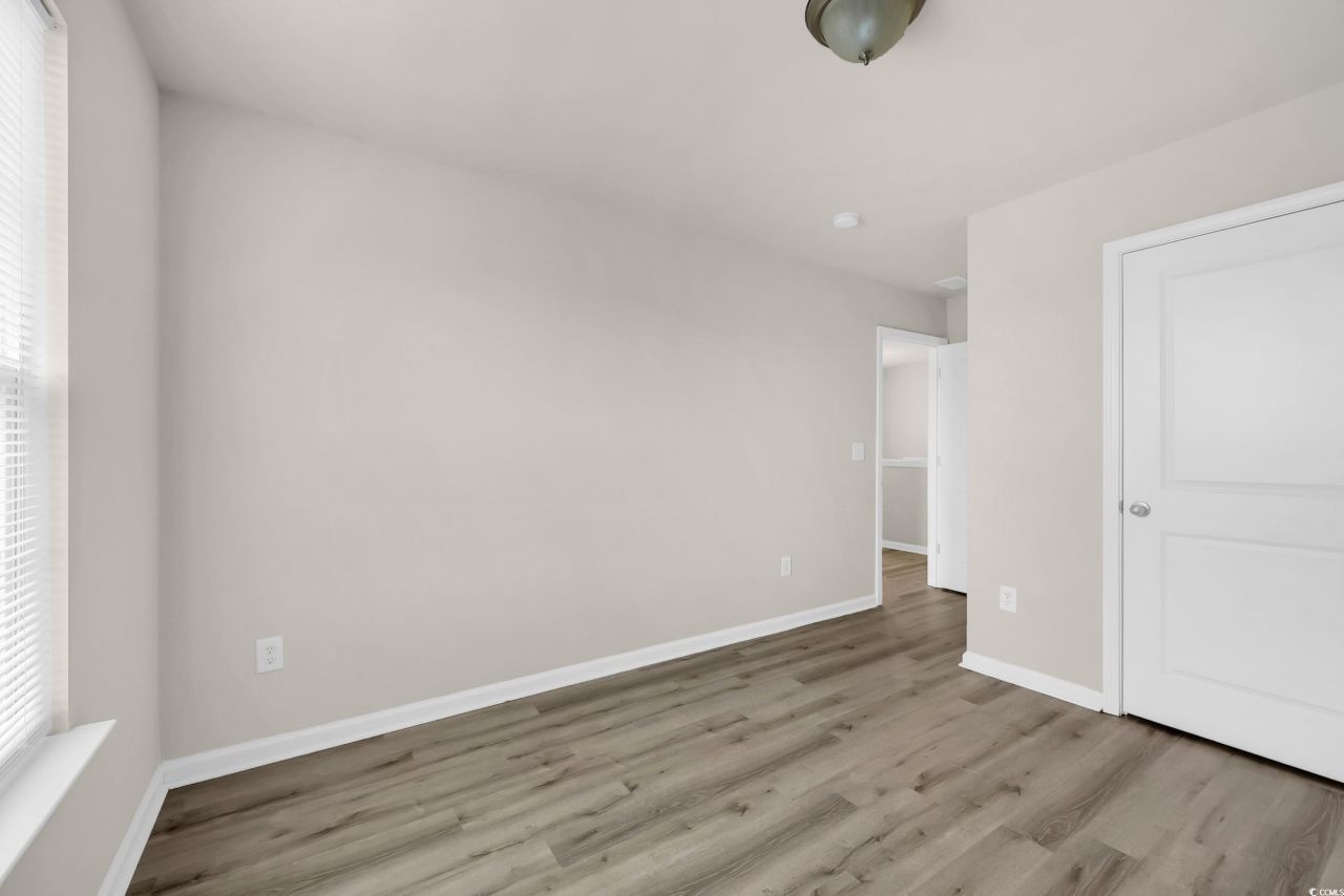 812 Hayes Point Circle Photo 18