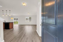 812 Hayes Point Circle photo 4