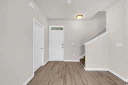 812 Hayes Point Circle photo 4